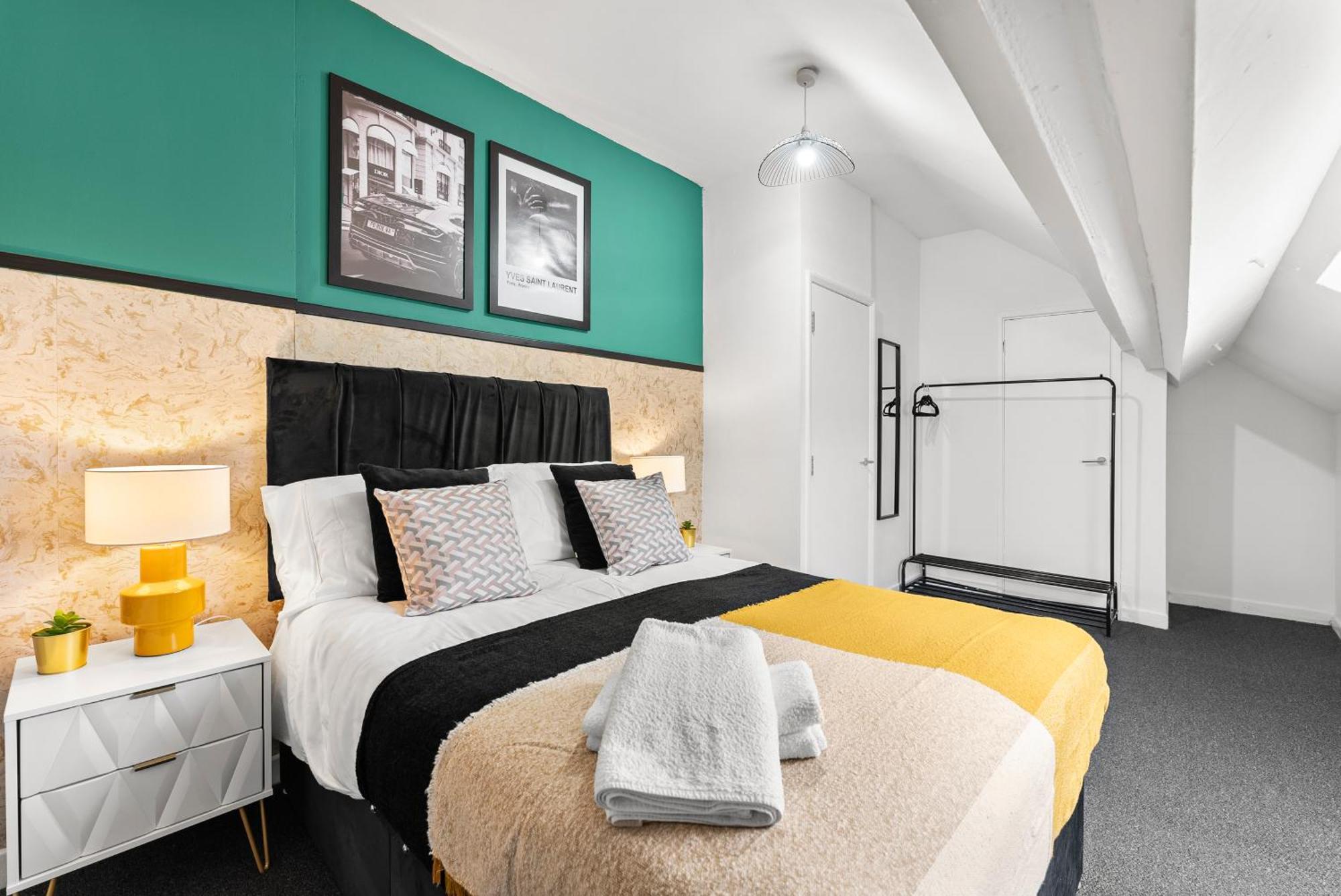 20 Percent Off! Stylish Sheffield Abode Sleeps 12 Διαμέρισμα Εξωτερικό φωτογραφία
