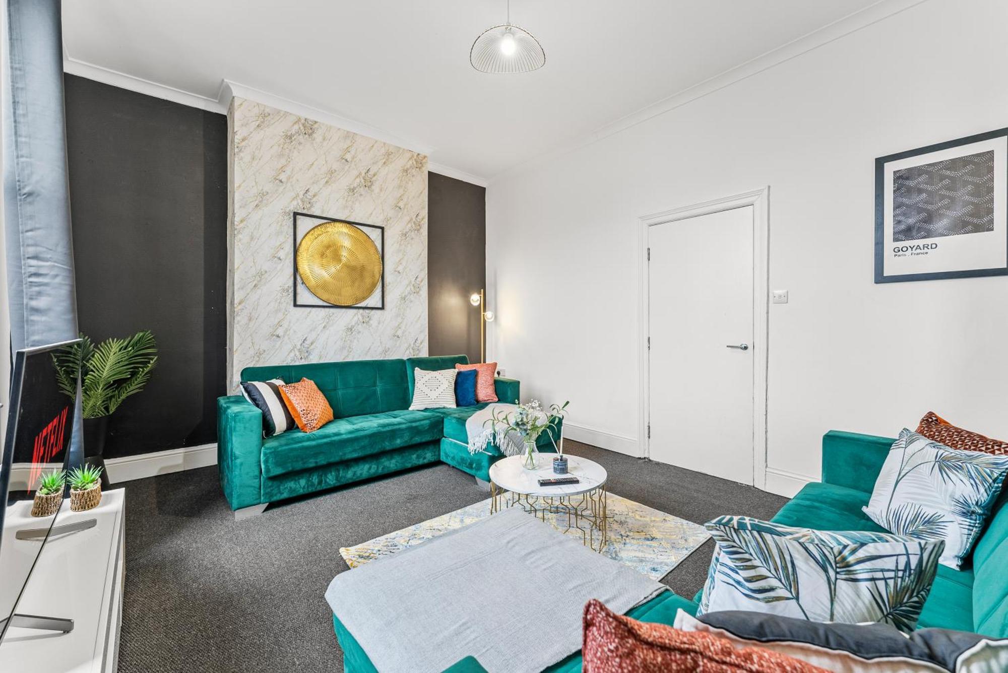 20 Percent Off! Stylish Sheffield Abode Sleeps 12 Διαμέρισμα Εξωτερικό φωτογραφία
