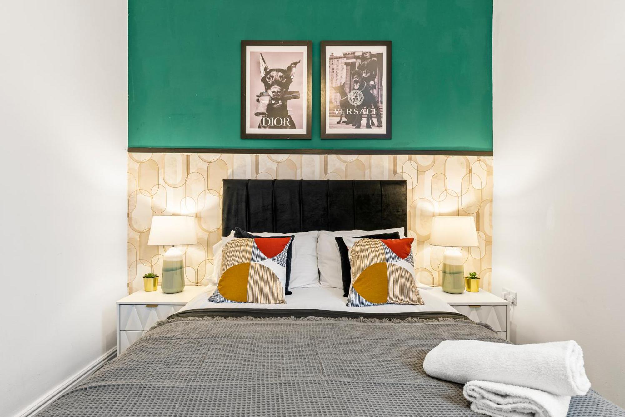 20 Percent Off! Stylish Sheffield Abode Sleeps 12 Διαμέρισμα Εξωτερικό φωτογραφία