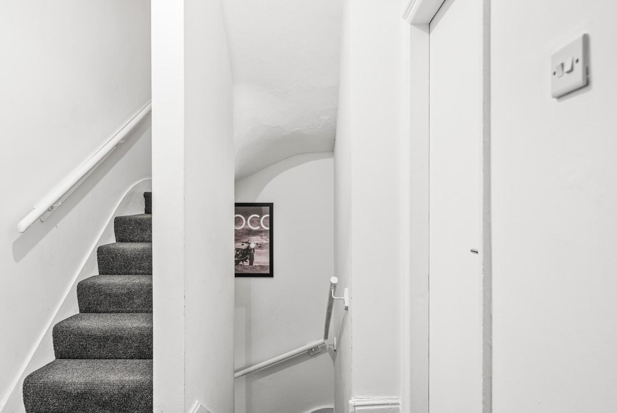 20 Percent Off! Stylish Sheffield Abode Sleeps 12 Διαμέρισμα Εξωτερικό φωτογραφία