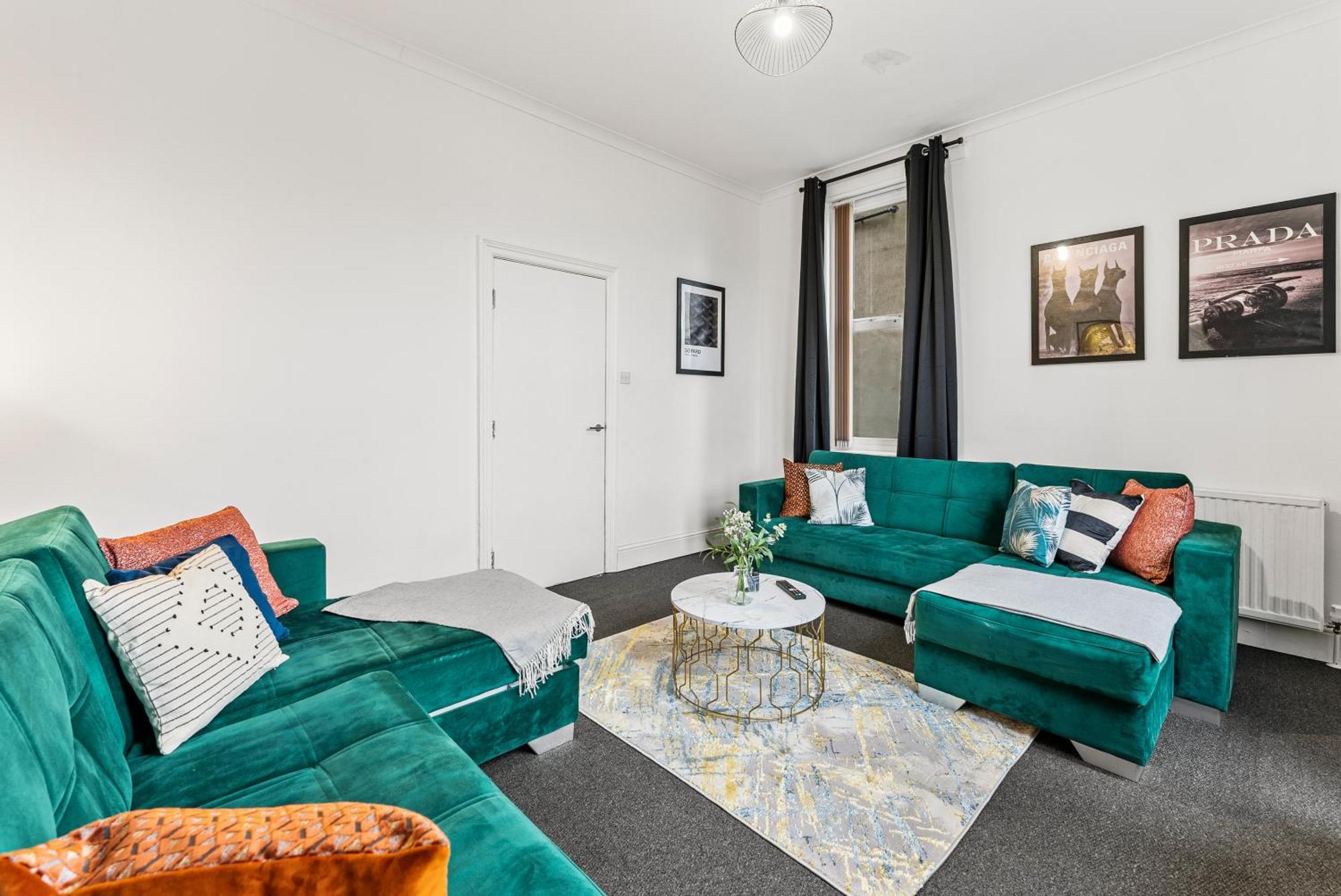 20 Percent Off! Stylish Sheffield Abode Sleeps 12 Διαμέρισμα Εξωτερικό φωτογραφία