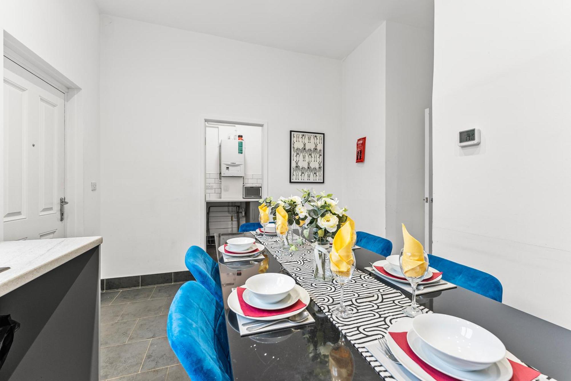 20 Percent Off! Stylish Sheffield Abode Sleeps 12 Διαμέρισμα Εξωτερικό φωτογραφία