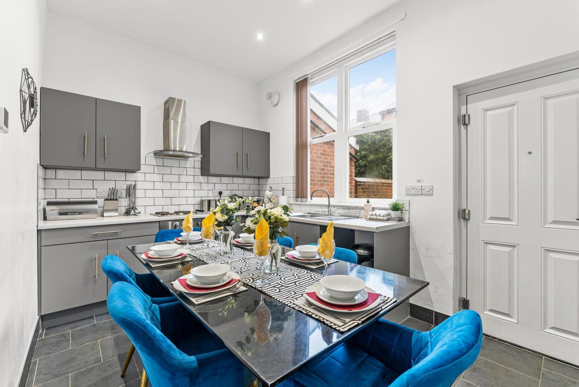 20 Percent Off! Stylish Sheffield Abode Sleeps 12 Διαμέρισμα Εξωτερικό φωτογραφία