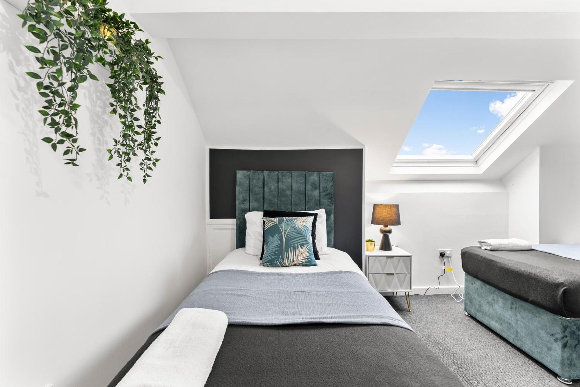 20 Percent Off! Stylish Sheffield Abode Sleeps 12 Διαμέρισμα Εξωτερικό φωτογραφία
